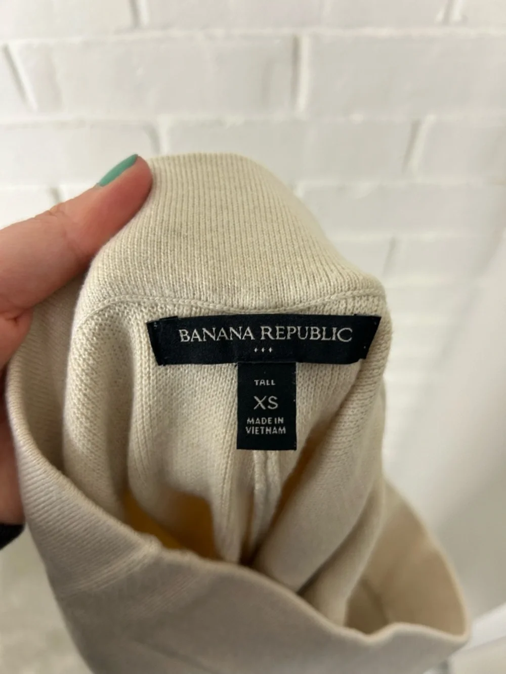 Banana Republic Cream Knit Faux Wrap Skirt Size XS Tall